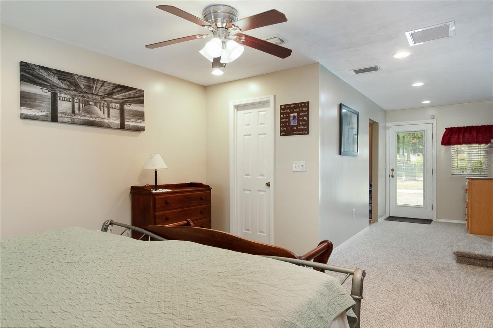 Image 14 of 25 For 1722 48th Avenue N