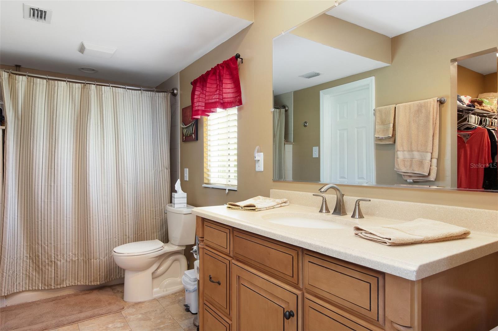 Image 15 of 25 For 1722 48th Avenue N