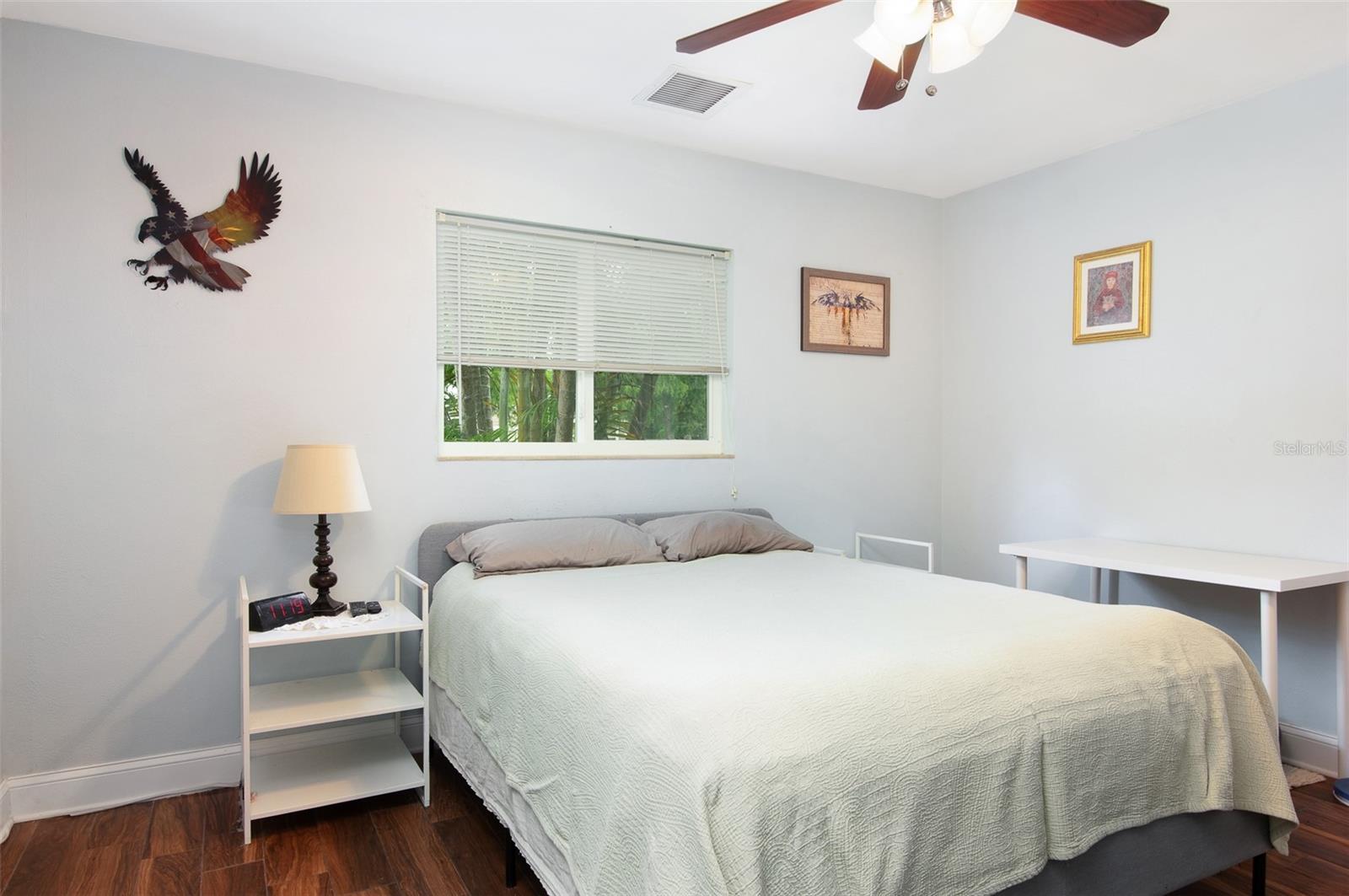 Image 16 of 25 For 1722 48th Avenue N