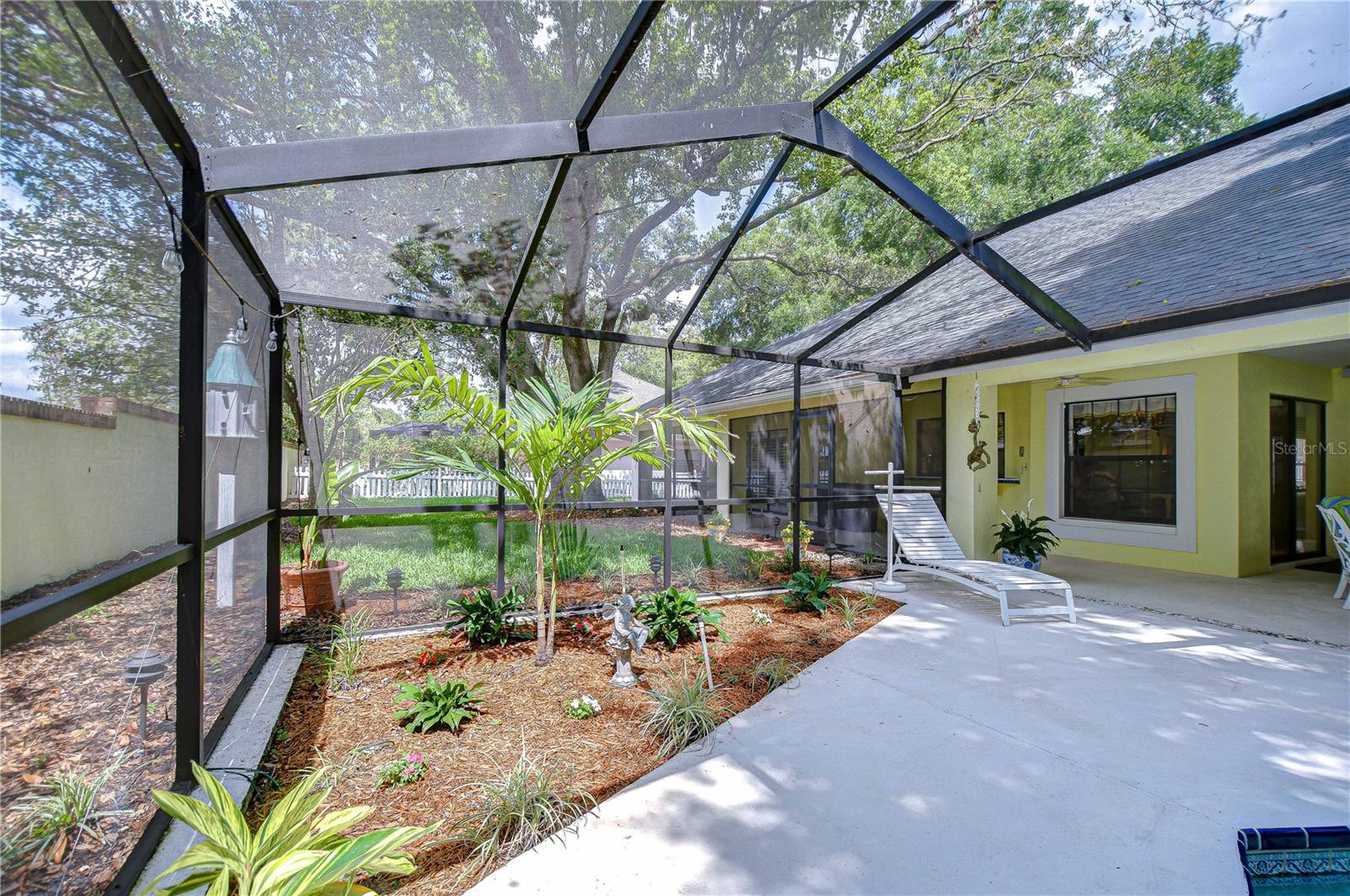 Image 37 of 45 For 124 Barrington Drive