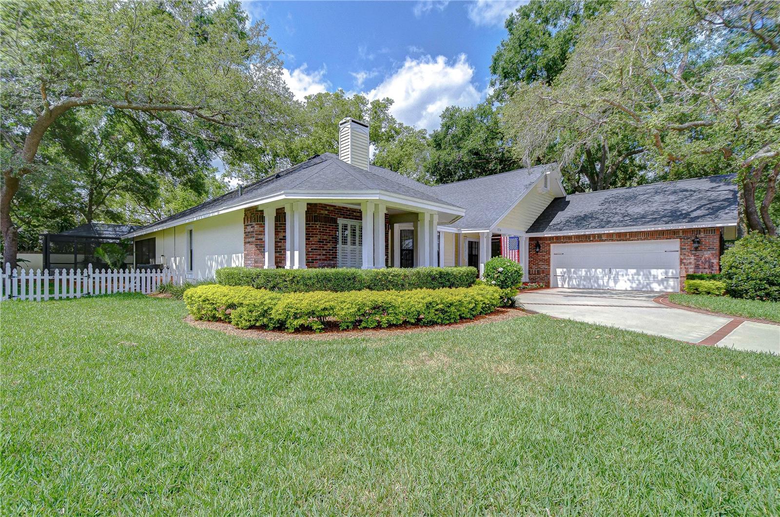 Image 43 of 45 For 124 Barrington Drive