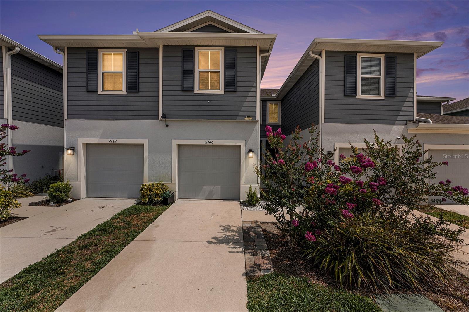 Listing photo id 22 for 2140 Laceflower Drive