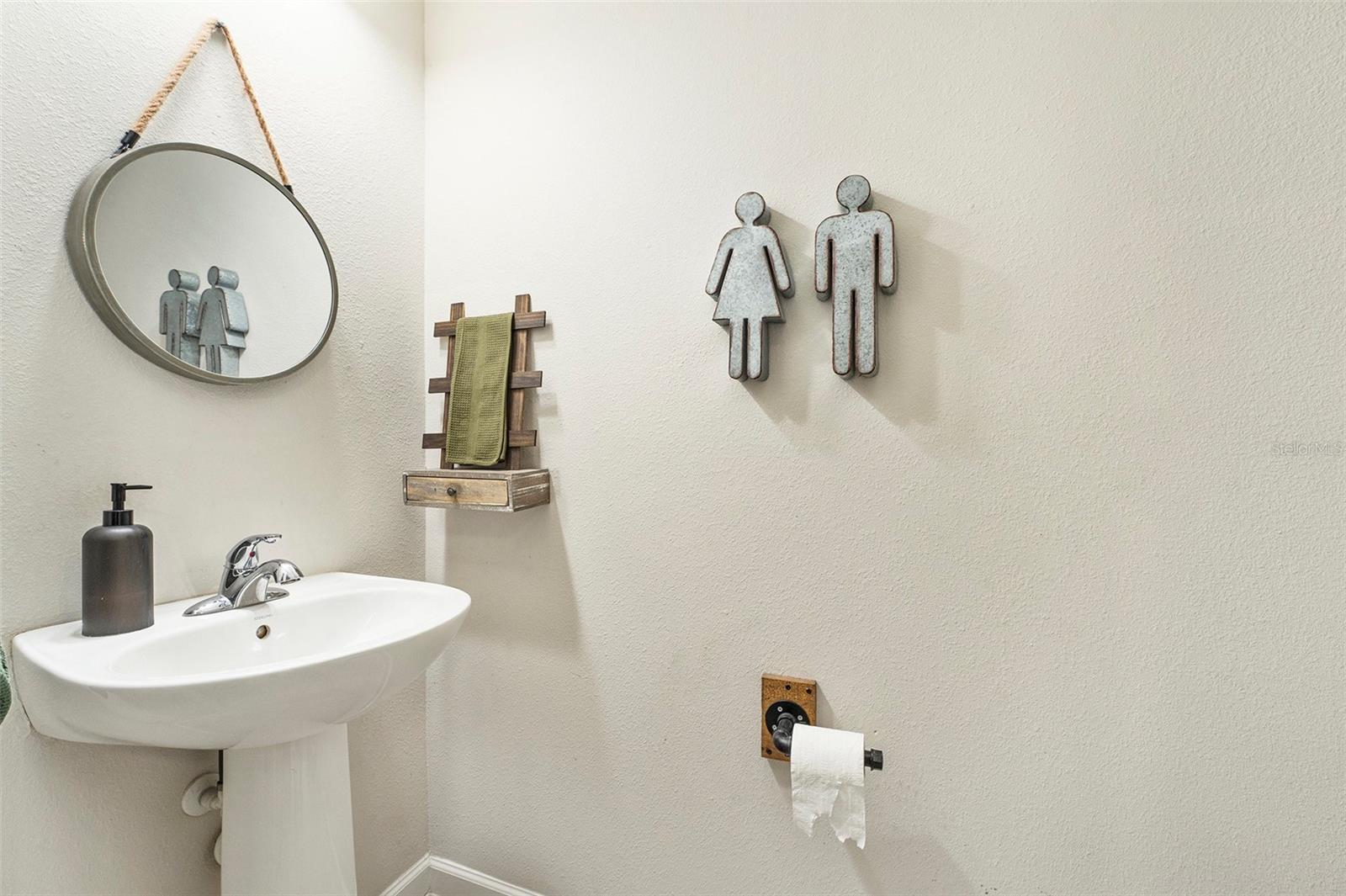 Listing photo id 7 for 2140 Laceflower Drive
