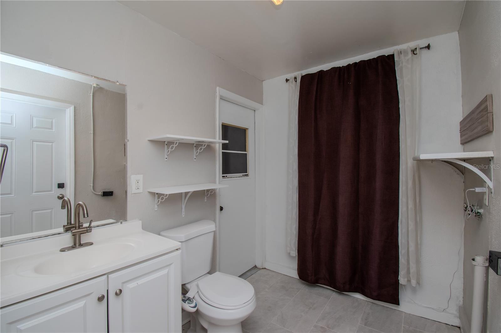 Image 16 of 38 For 2616 47th Avenue N