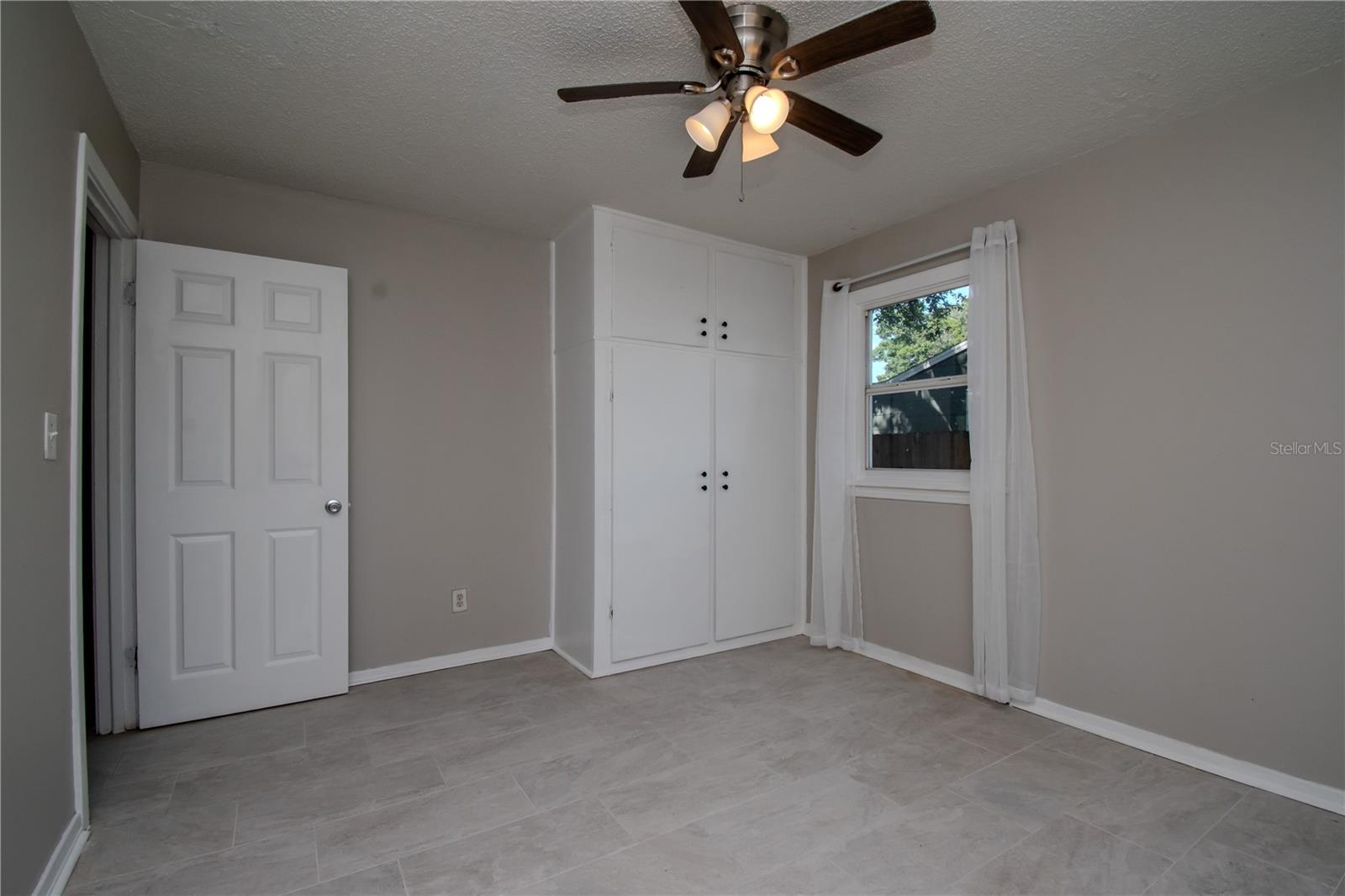 Image 19 of 38 For 2616 47th Avenue N
