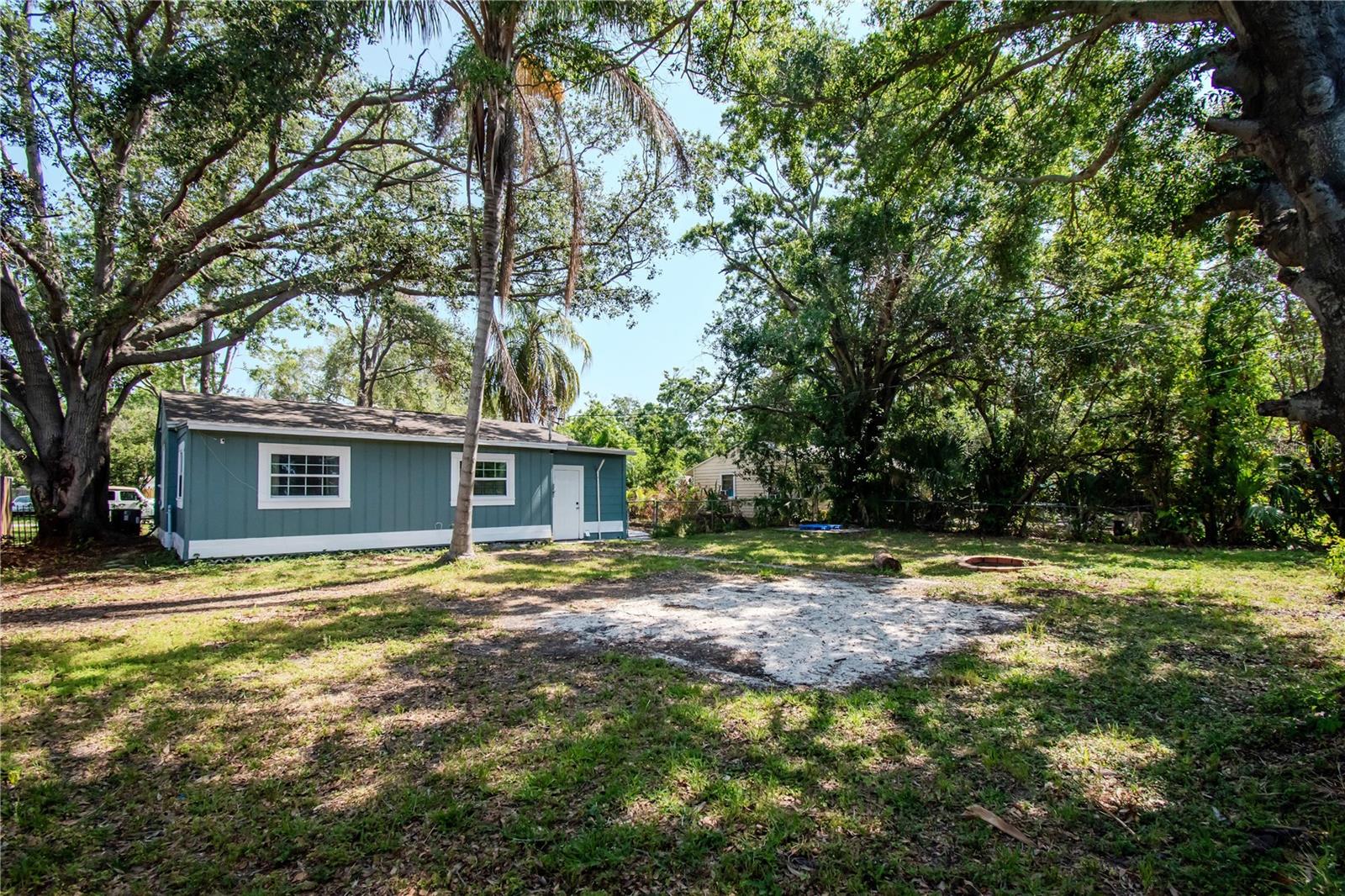 Image 34 of 38 For 2616 47th Avenue N