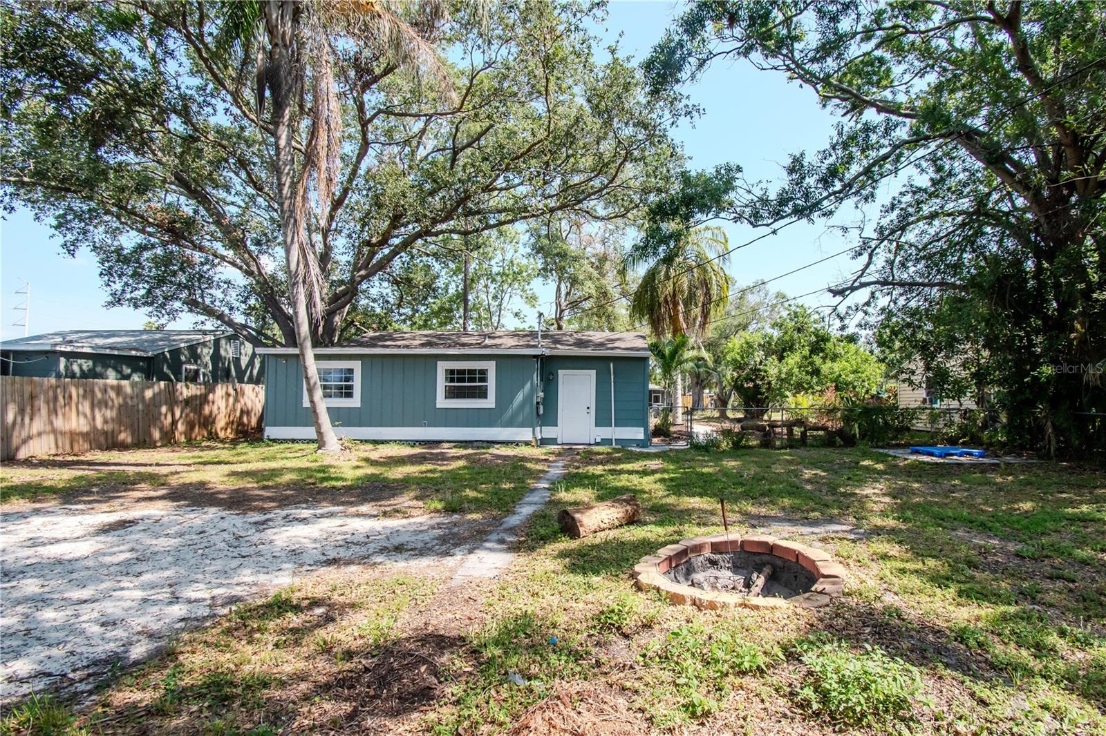 Image 35 of 38 For 2616 47th Avenue N