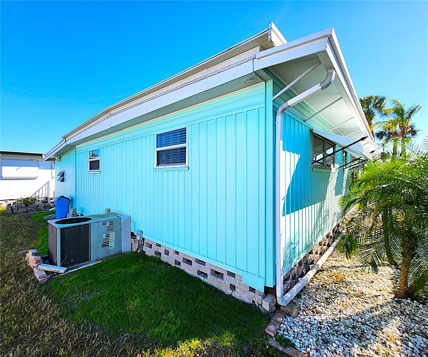 Image 31 of 33 For 34483 Cactus Drive N