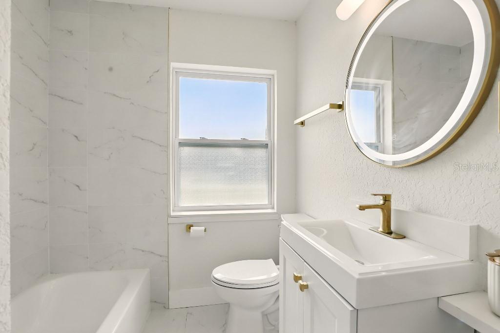 Image 9 of 12 For 2013 Pineway Drive