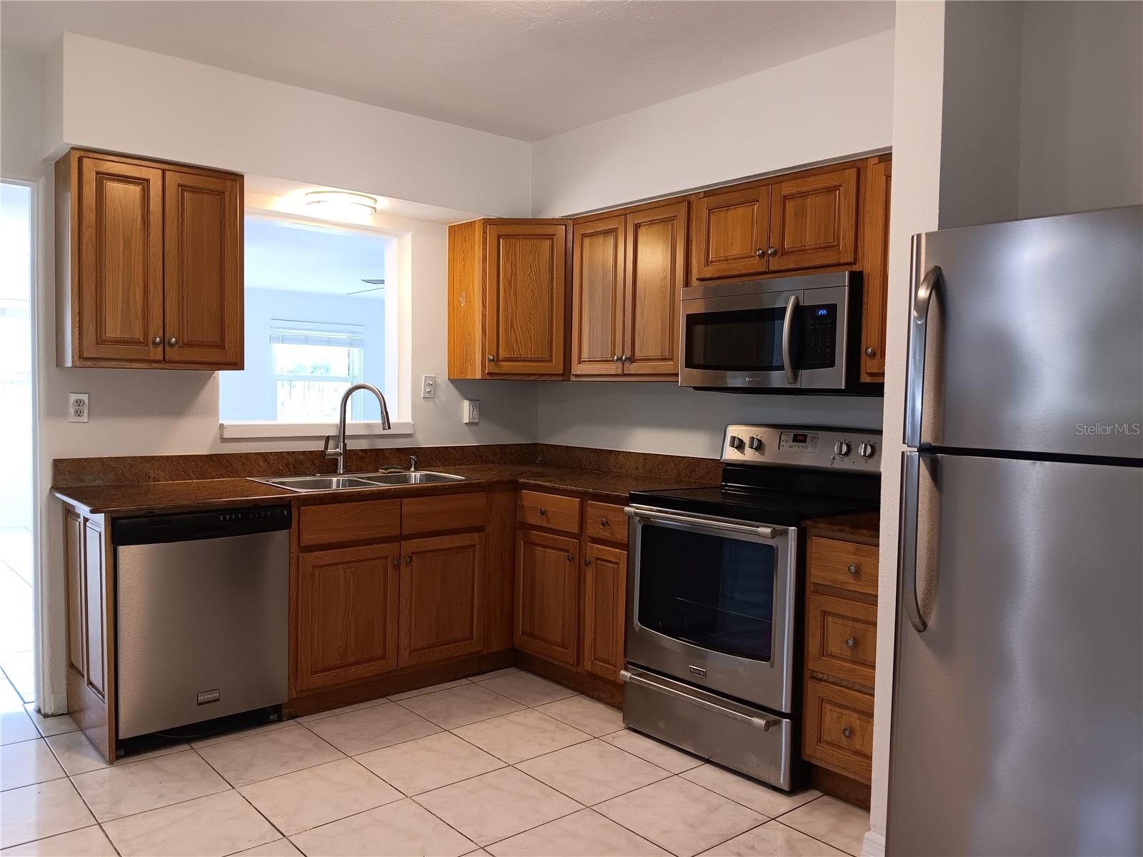 Image 5 of 26 For 7980 52nd Street N