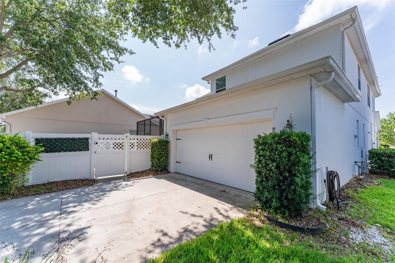 Image 46 of 68 For 14563 Bahama Swallow Boulevard