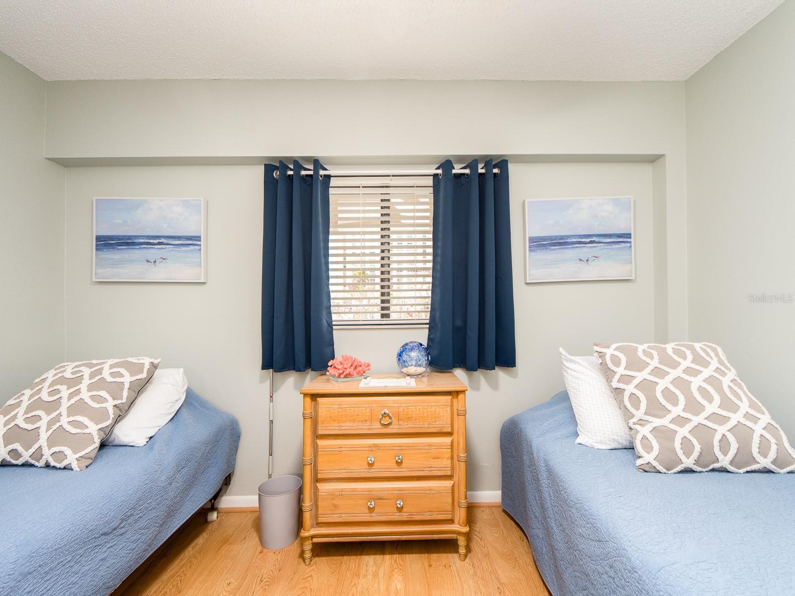 Image 30 of 48 For 640 Bayway Boulevard 302