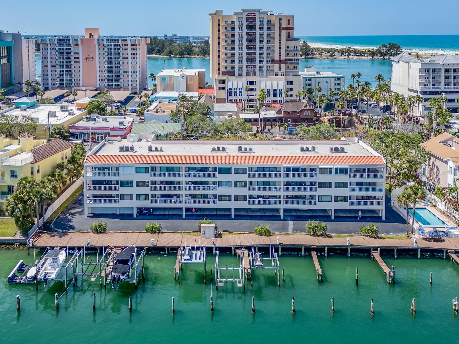 Image 37 of 48 For 640 Bayway Boulevard 302