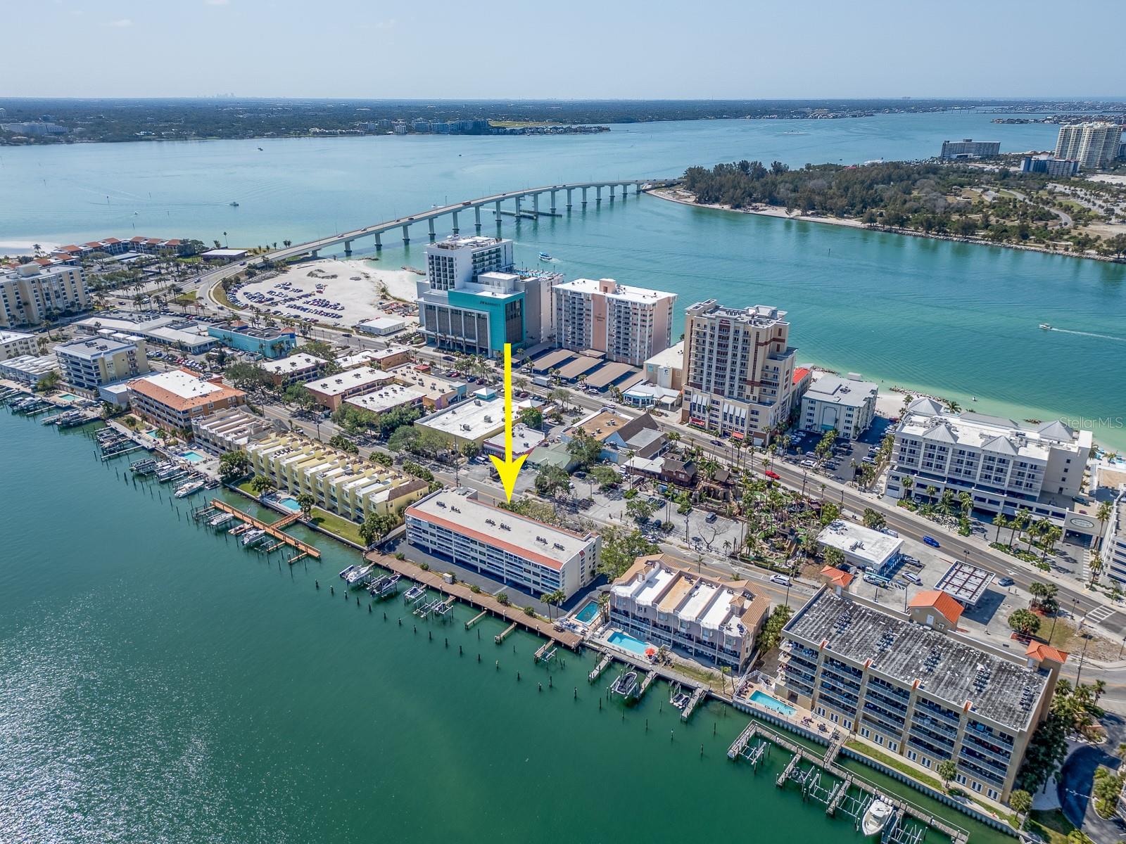Image 42 of 48 For 640 Bayway Boulevard 302