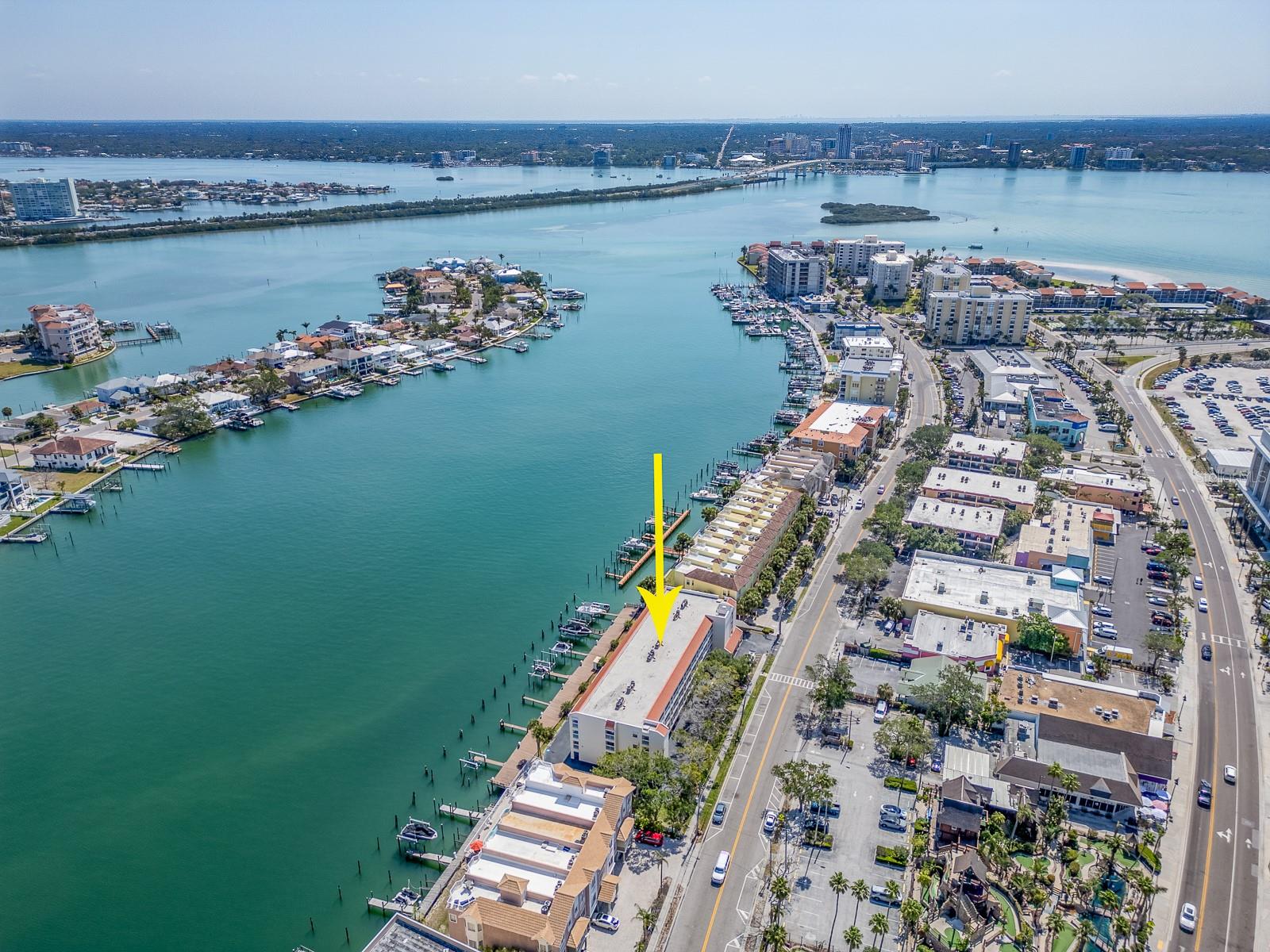 Image 44 of 48 For 640 Bayway Boulevard 302