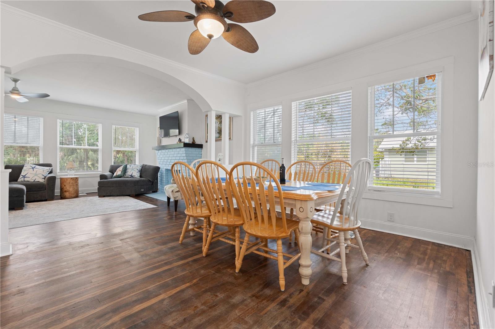 Image 11 of 44 For 2700 10th Street W