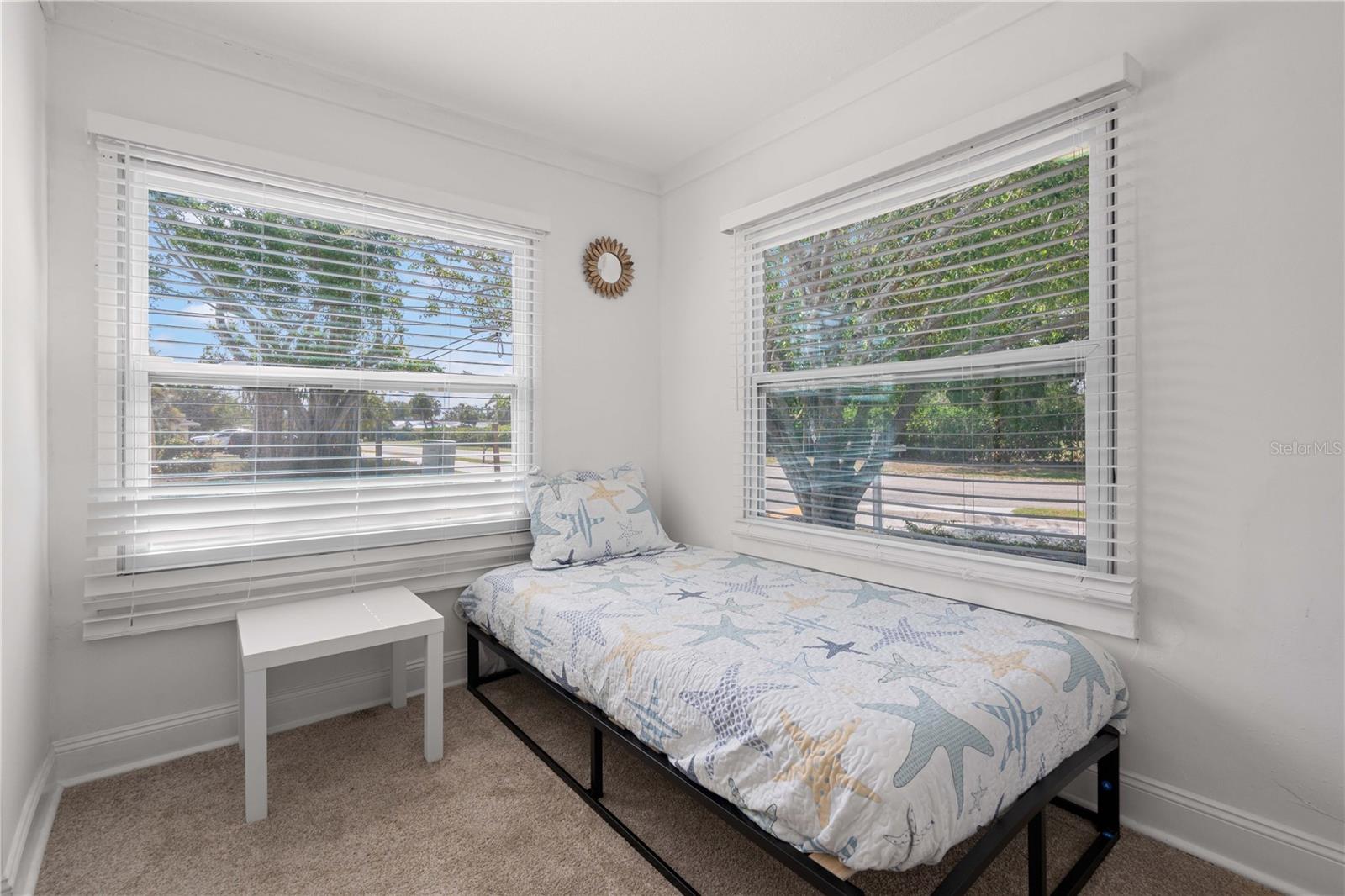 Image 22 of 44 For 2700 10th Street W