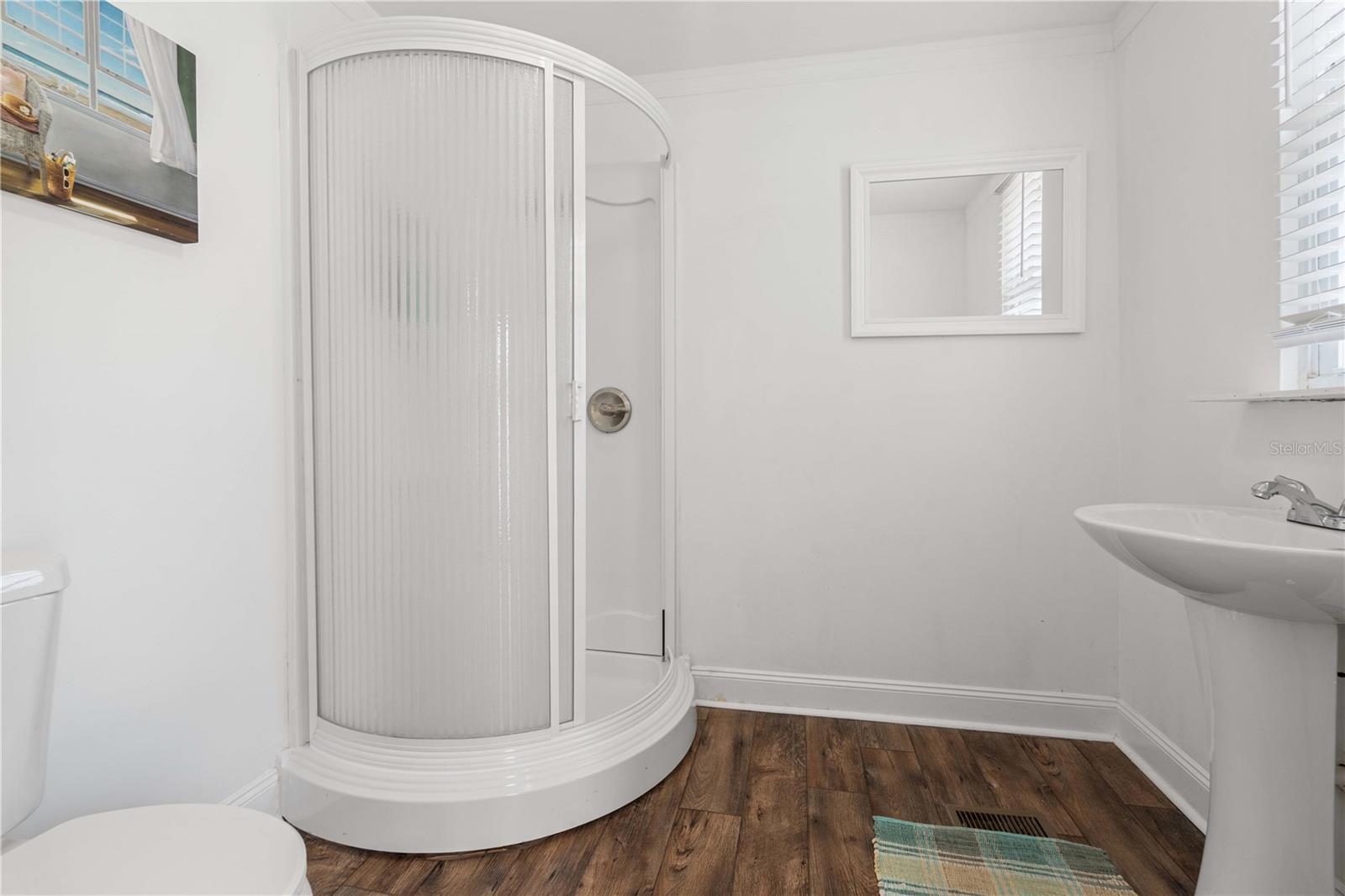 Image 23 of 44 For 2700 10th Street W