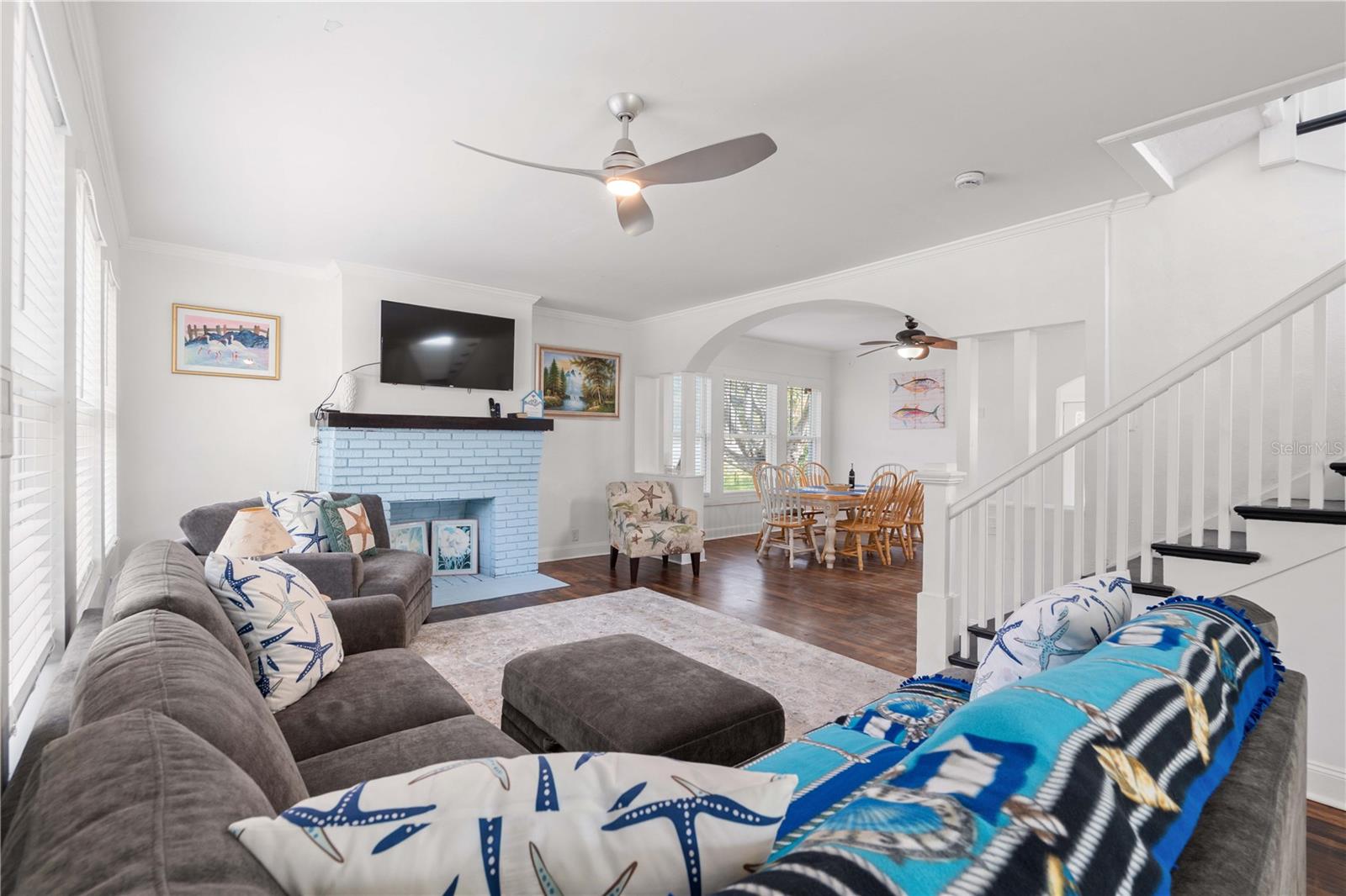 Image 4 of 44 For 2700 10th Street W