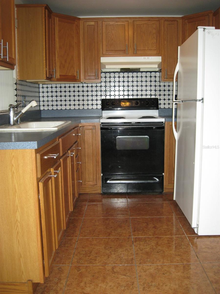 Image 5 of 12 For 9203 Roundwood Court