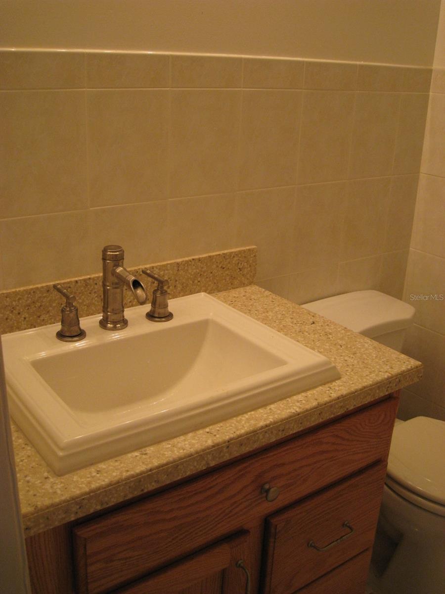 Image 6 of 12 For 9203 Roundwood Court