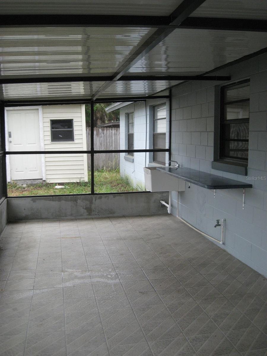 Image 8 of 12 For 9203 Roundwood Court