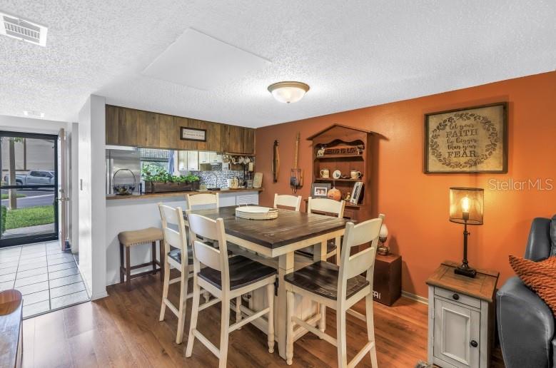 Image 8 of 37 For 9209 Seminole Boulevard 12