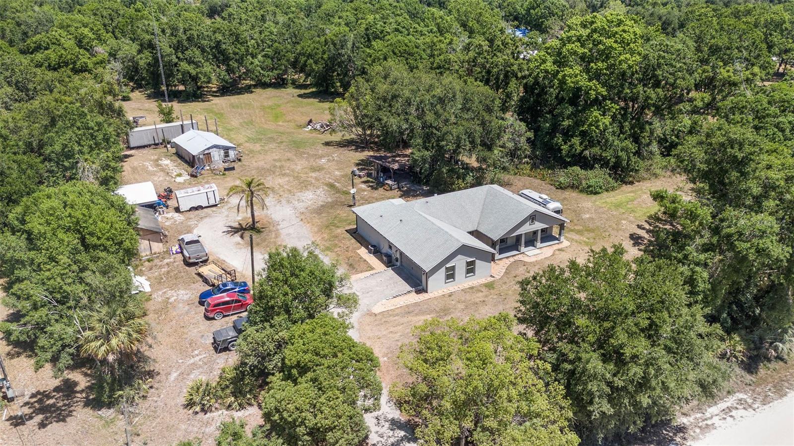 Image 41 of 44 For 40627 Jerry Road