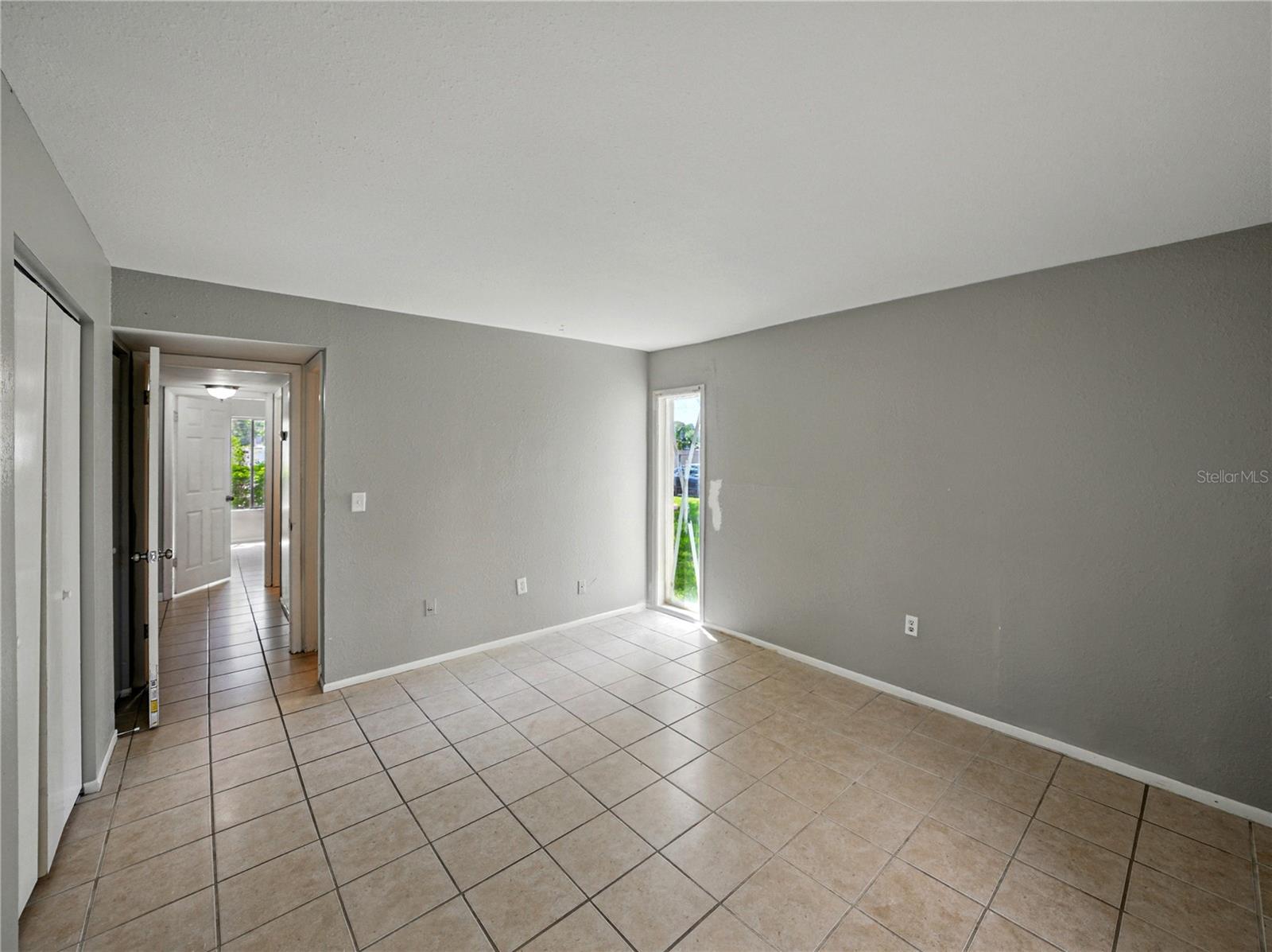 Image 18 of 32 For 8636 Tahoe Court 11