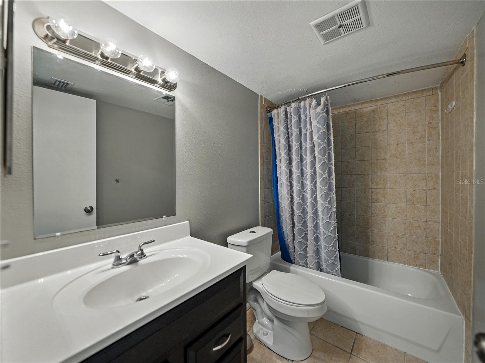 Image 19 of 32 For 8636 Tahoe Court 11