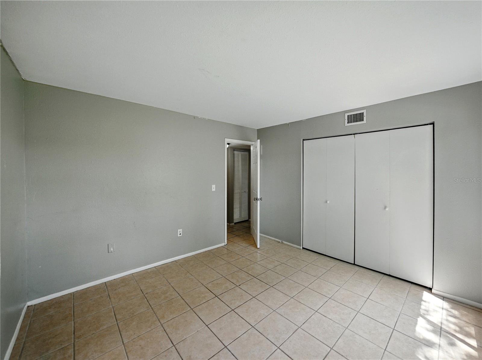 Image 21 of 32 For 8636 Tahoe Court 11