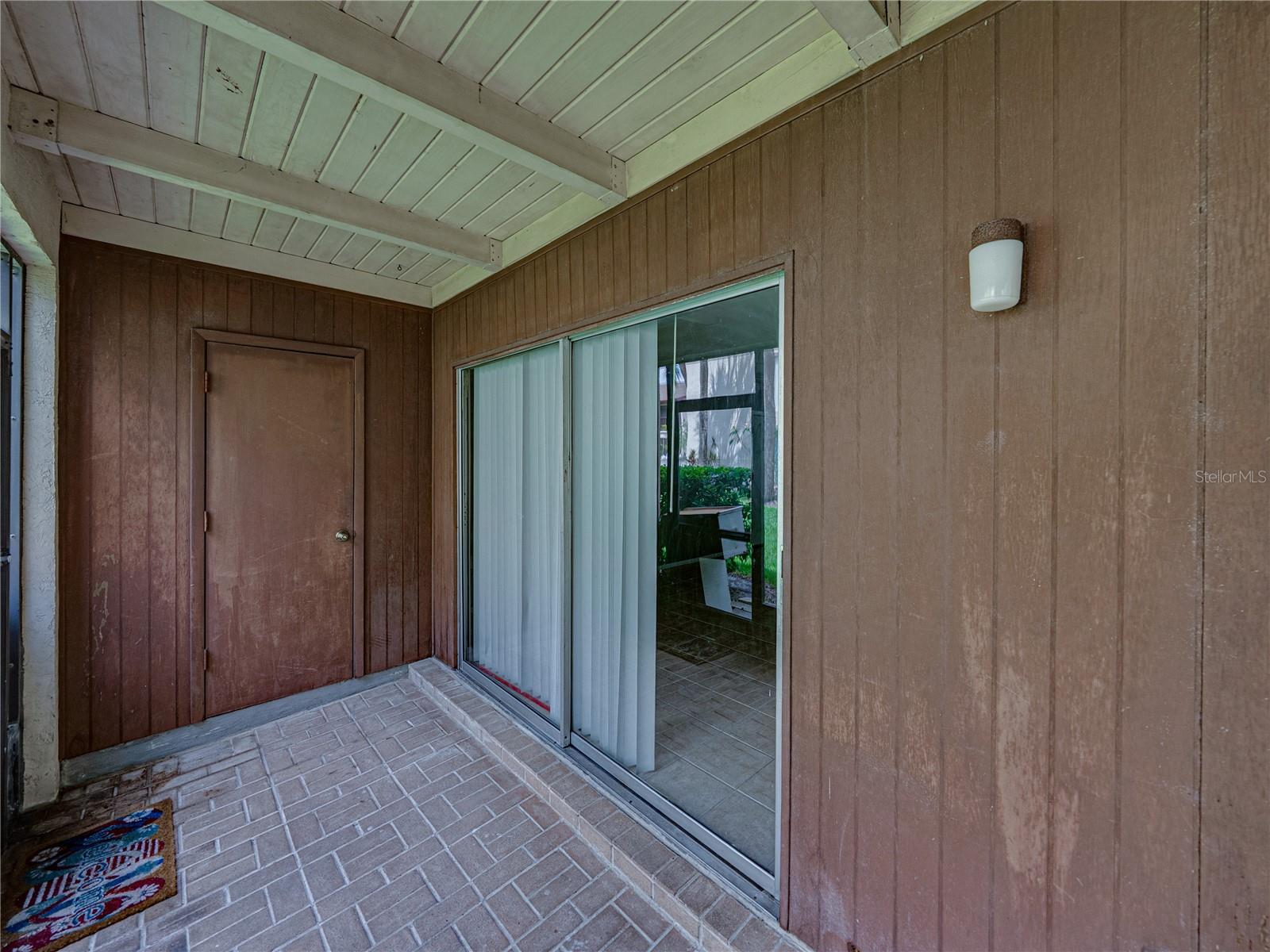 Image 26 of 32 For 8636 Tahoe Court 11
