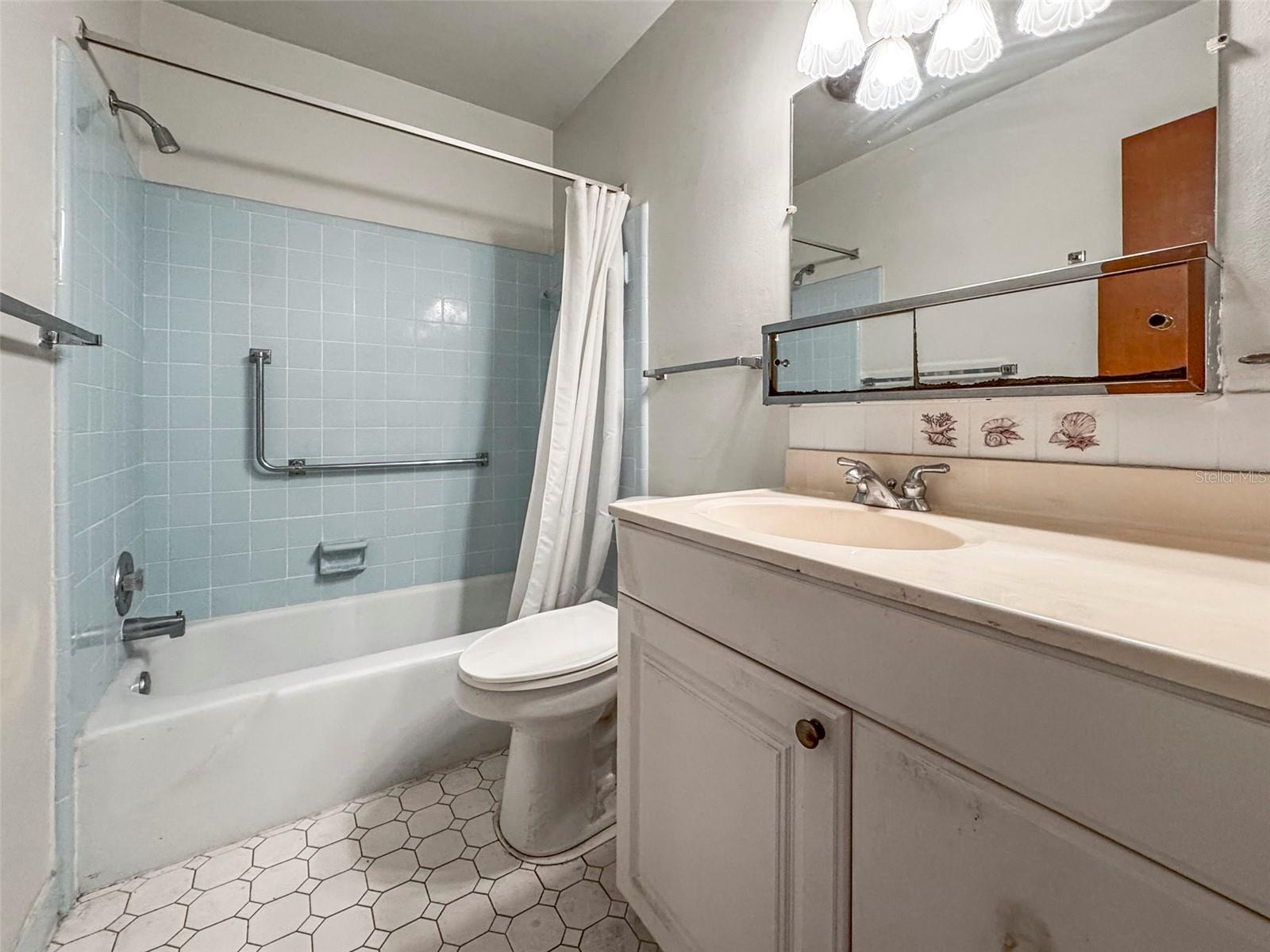 Image 31 of 48 For 230 Portree Drive