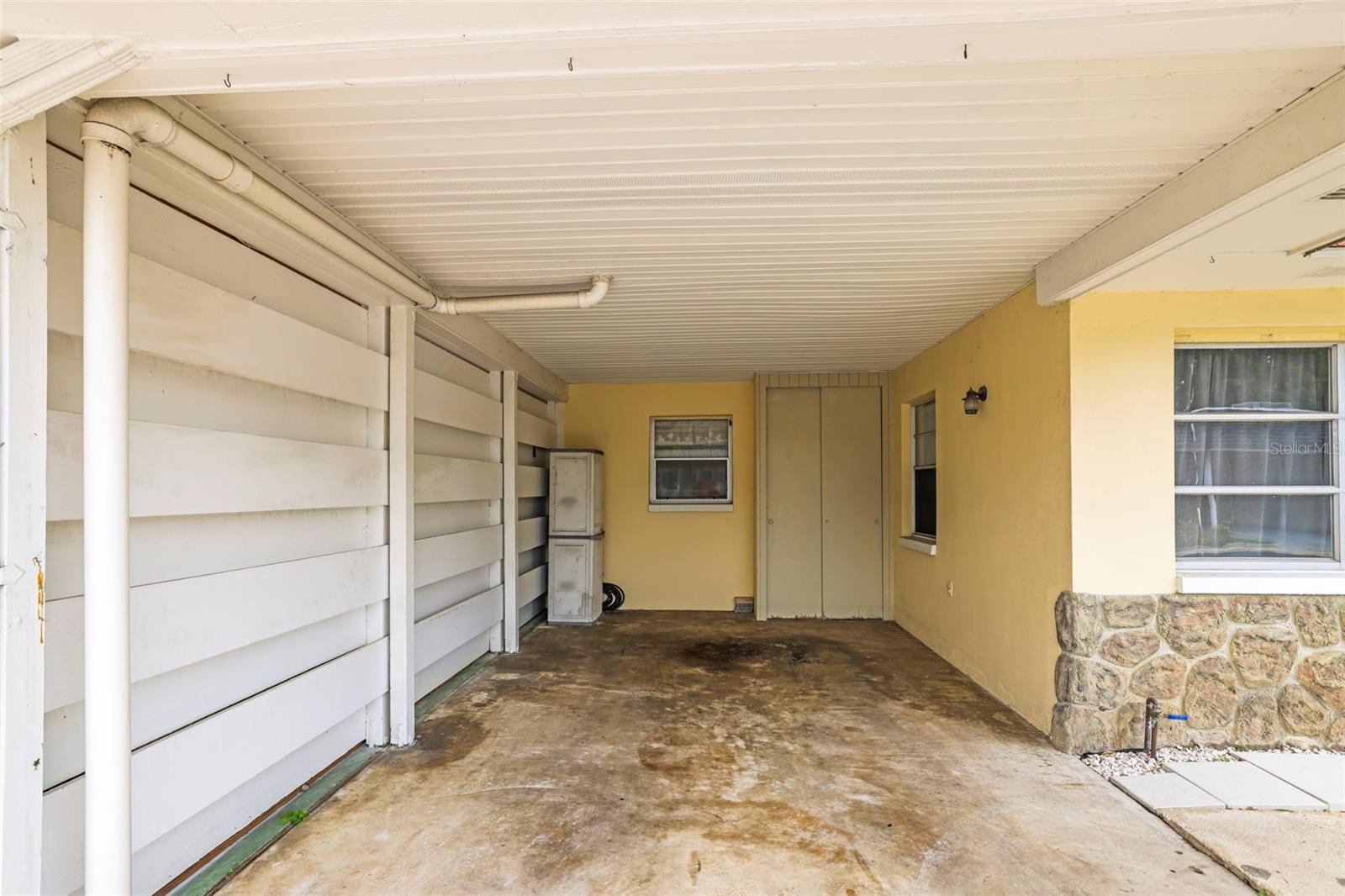 Image 6 of 48 For 230 Portree Drive