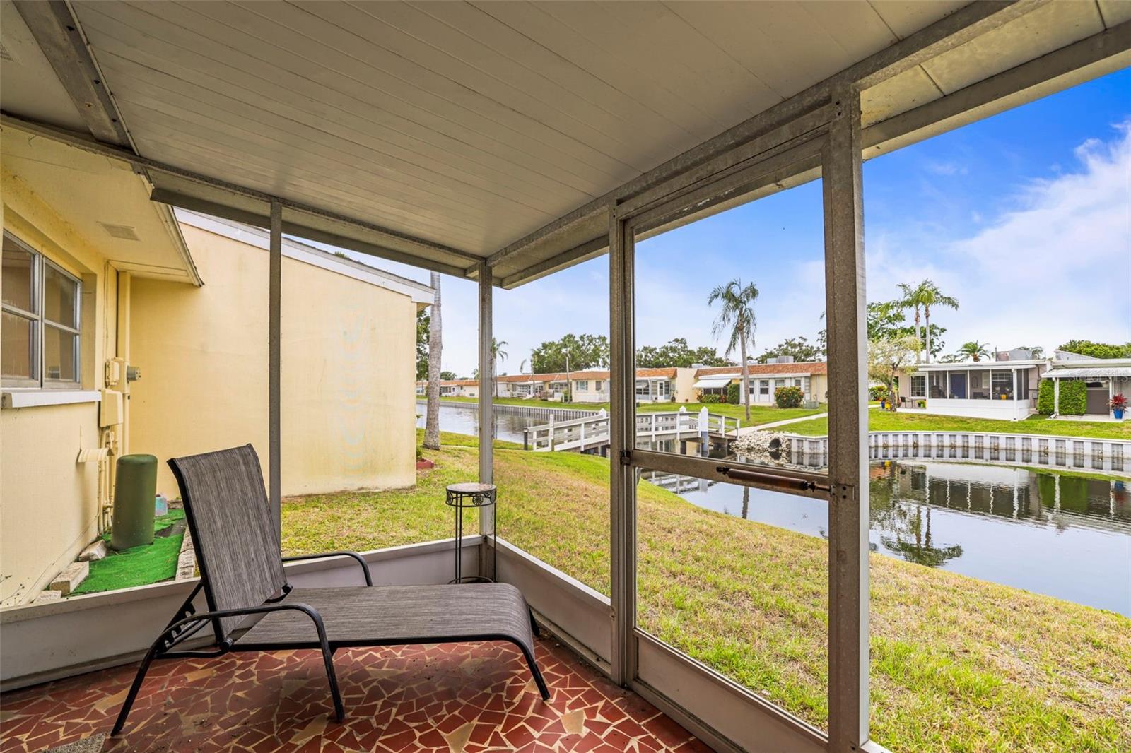 Image 9 of 48 For 230 Portree Drive