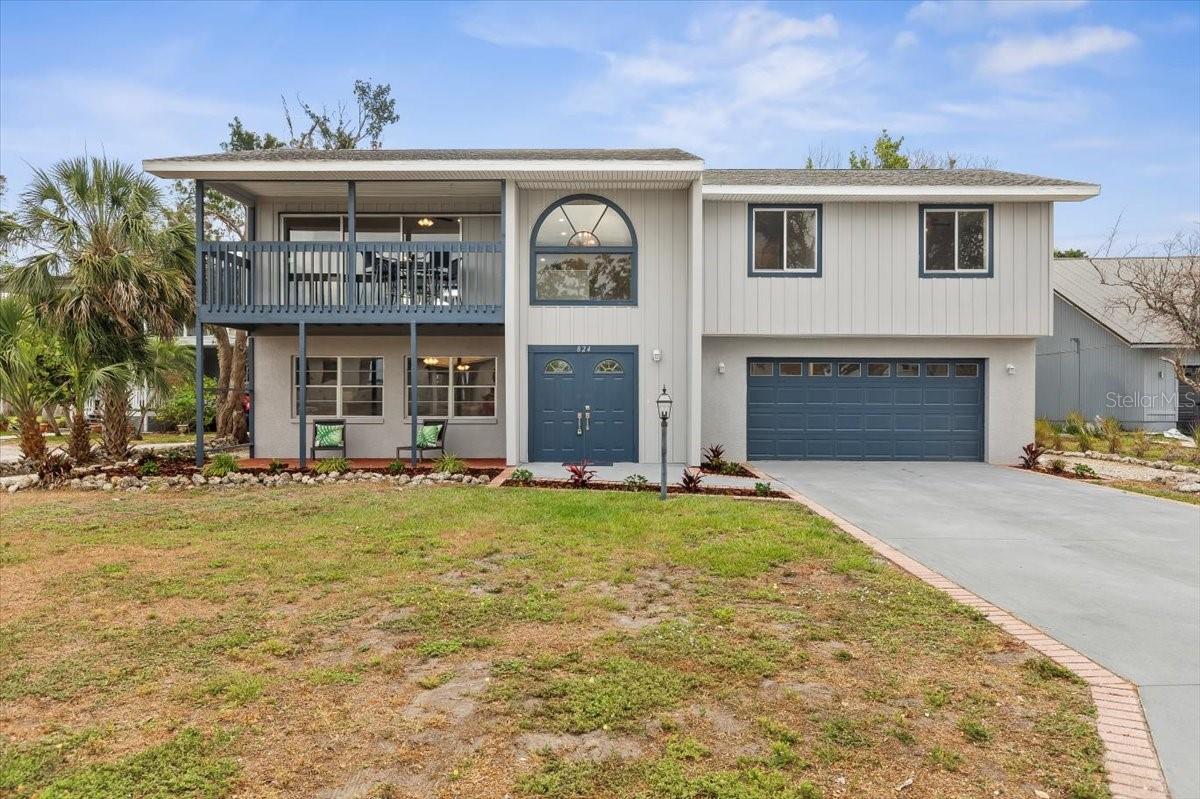 Image 62 of 75 For 824 35th Avenue Drive W