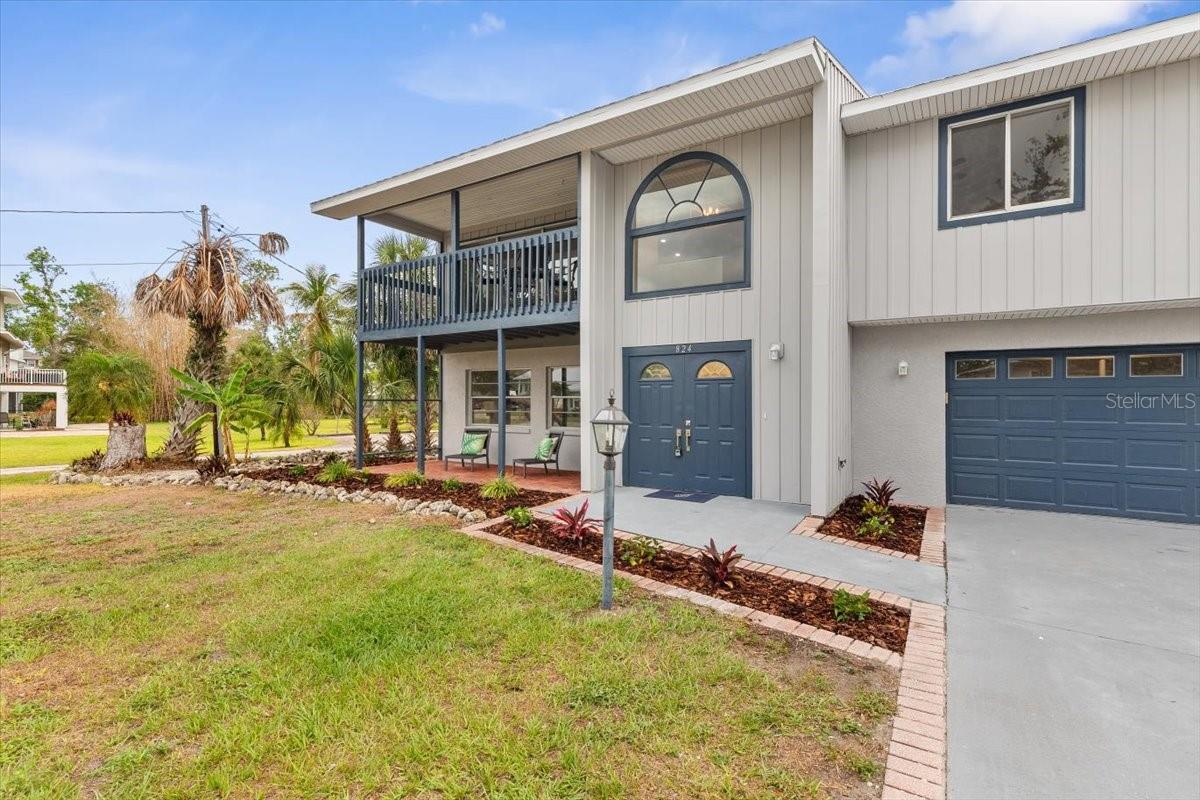 Image 64 of 75 For 824 35th Avenue Drive W