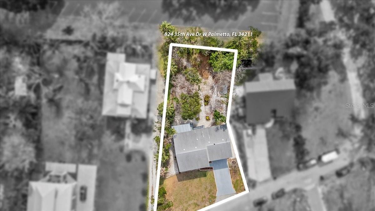 Image 70 of 75 For 824 35th Avenue Drive W