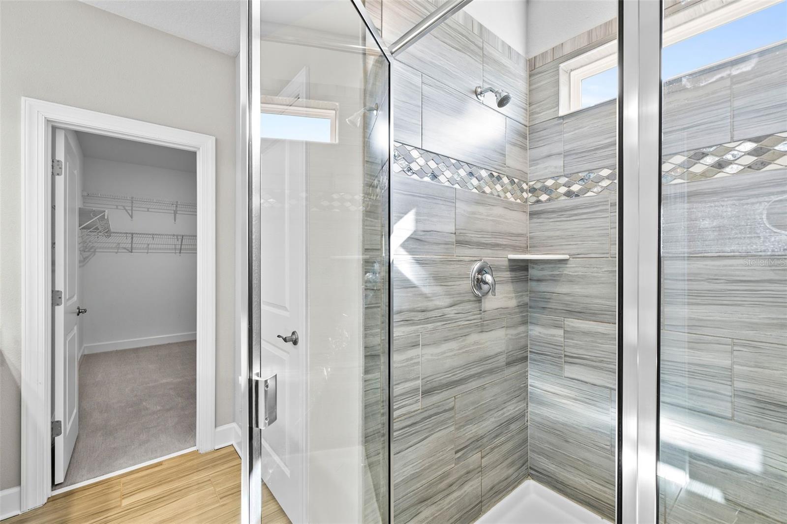 Listing photo id 26 for 34307 Radley Way