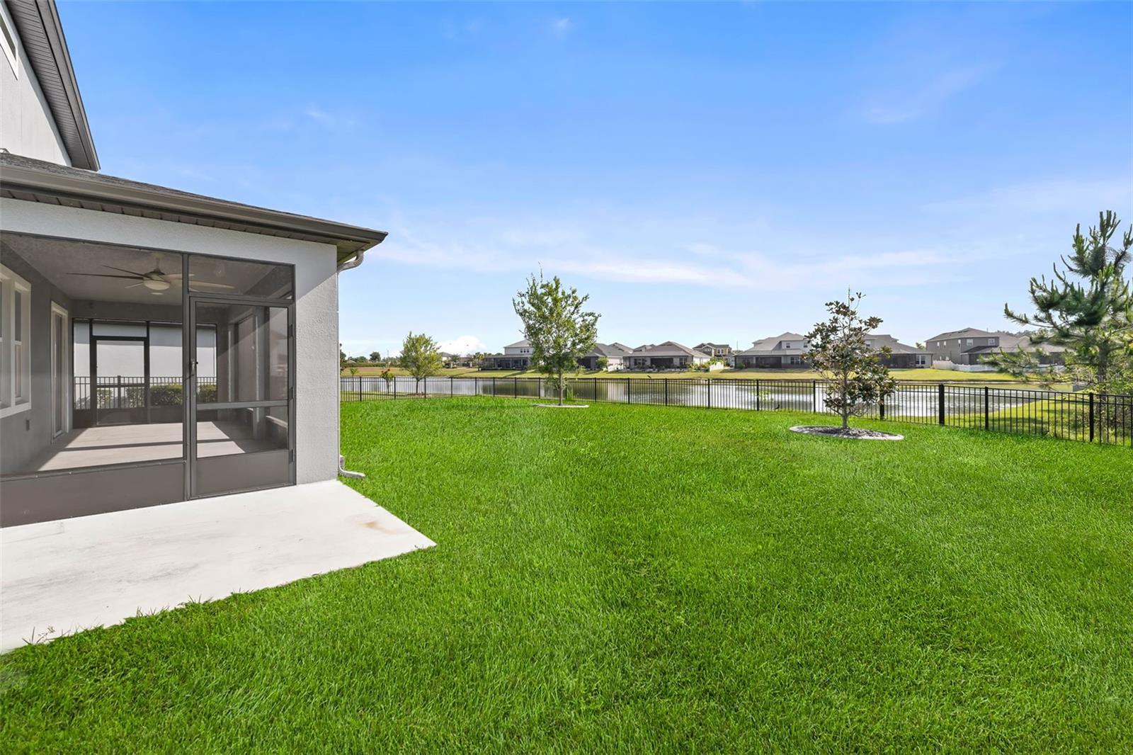 Listing photo id 29 for 34307 Radley Way