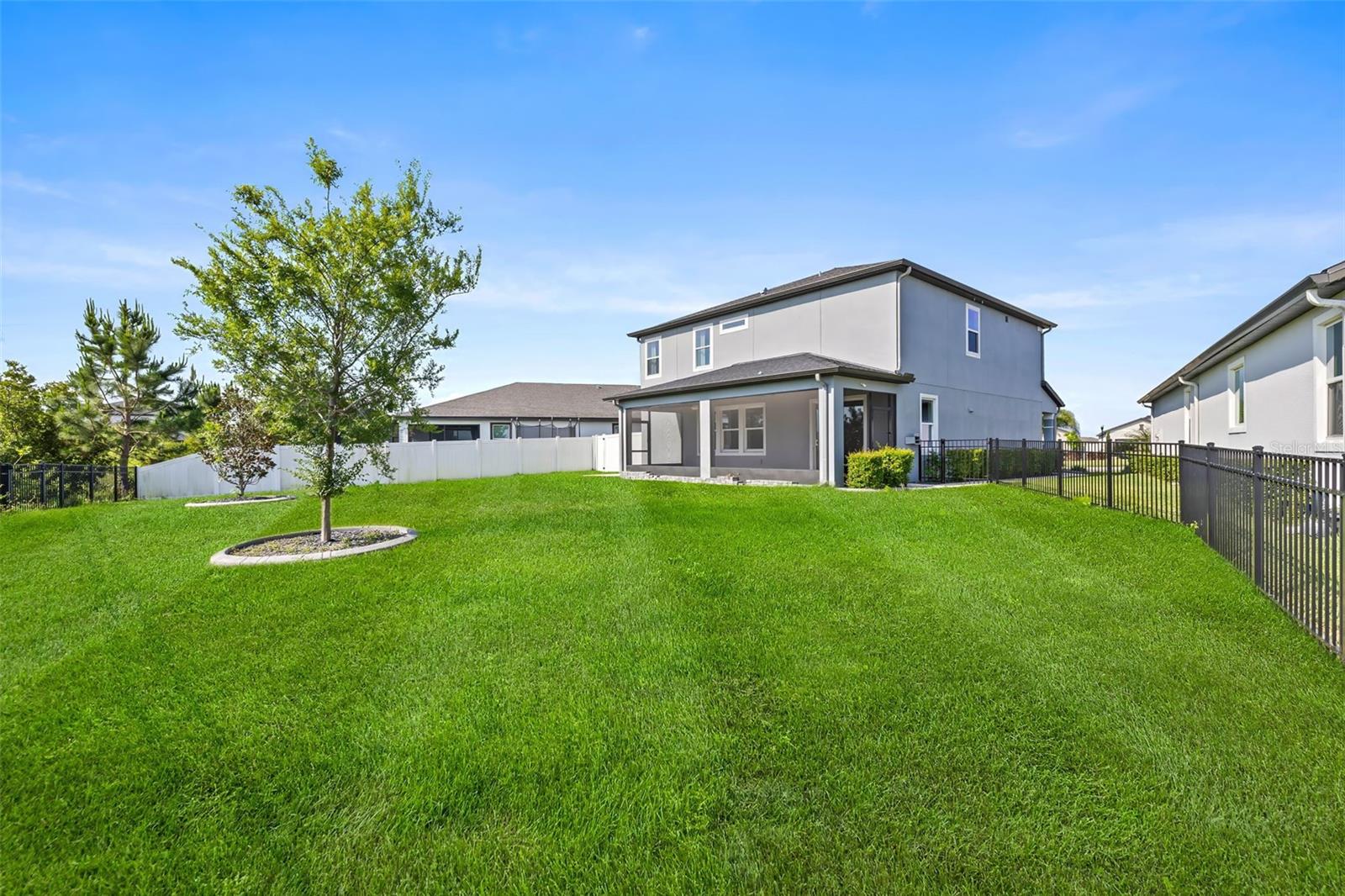 Listing photo id 30 for 34307 Radley Way