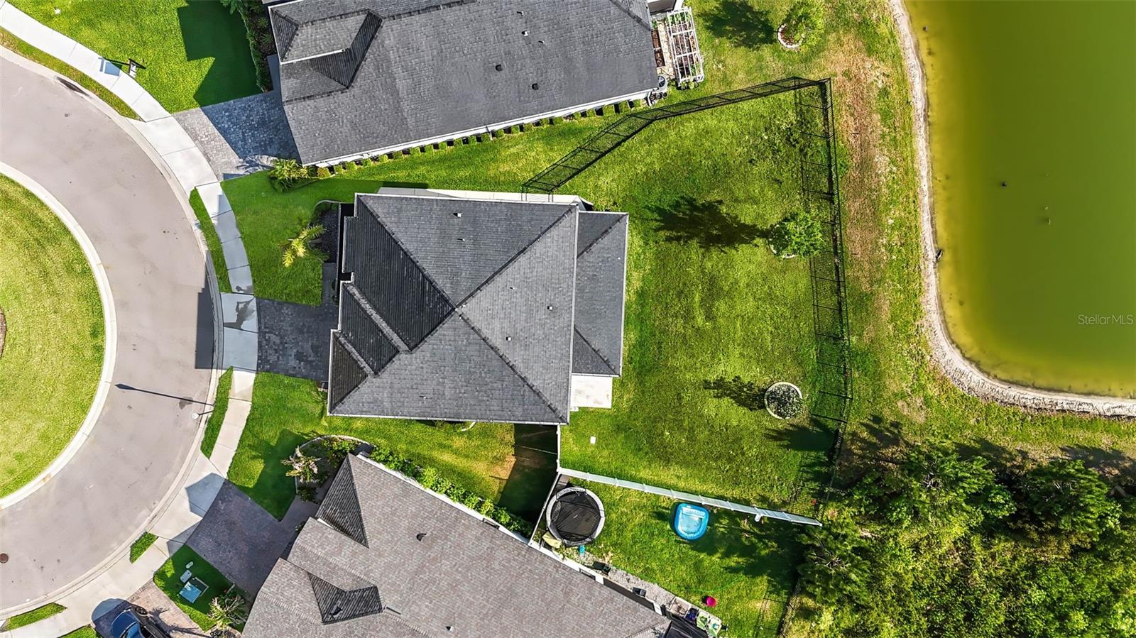 Listing photo id 31 for 34307 Radley Way