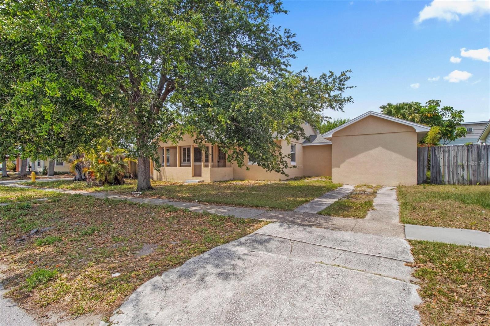 Image 22 of 23 For 5015 15th Avenue S