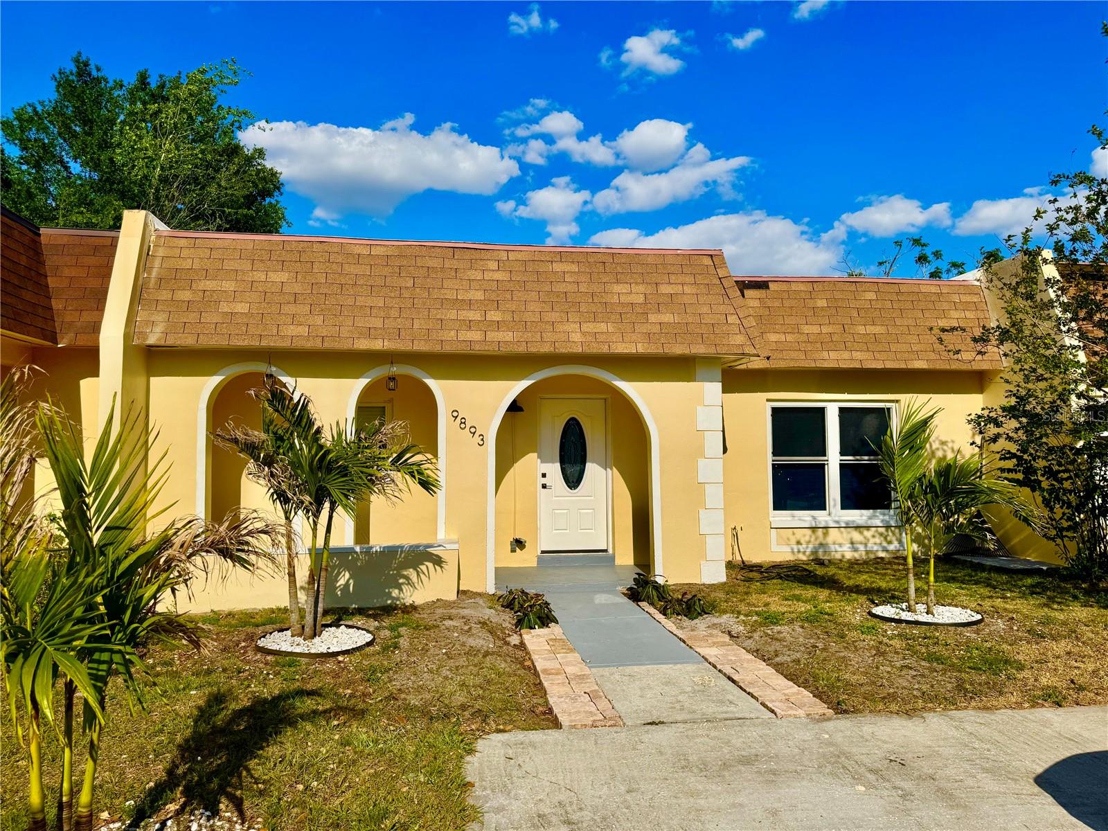 Details for 9893 86th Way N, SEMINOLE, FL 33777