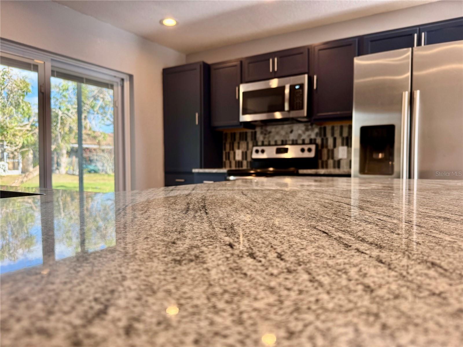 Listing photo id 6 for 9893 86th Way N