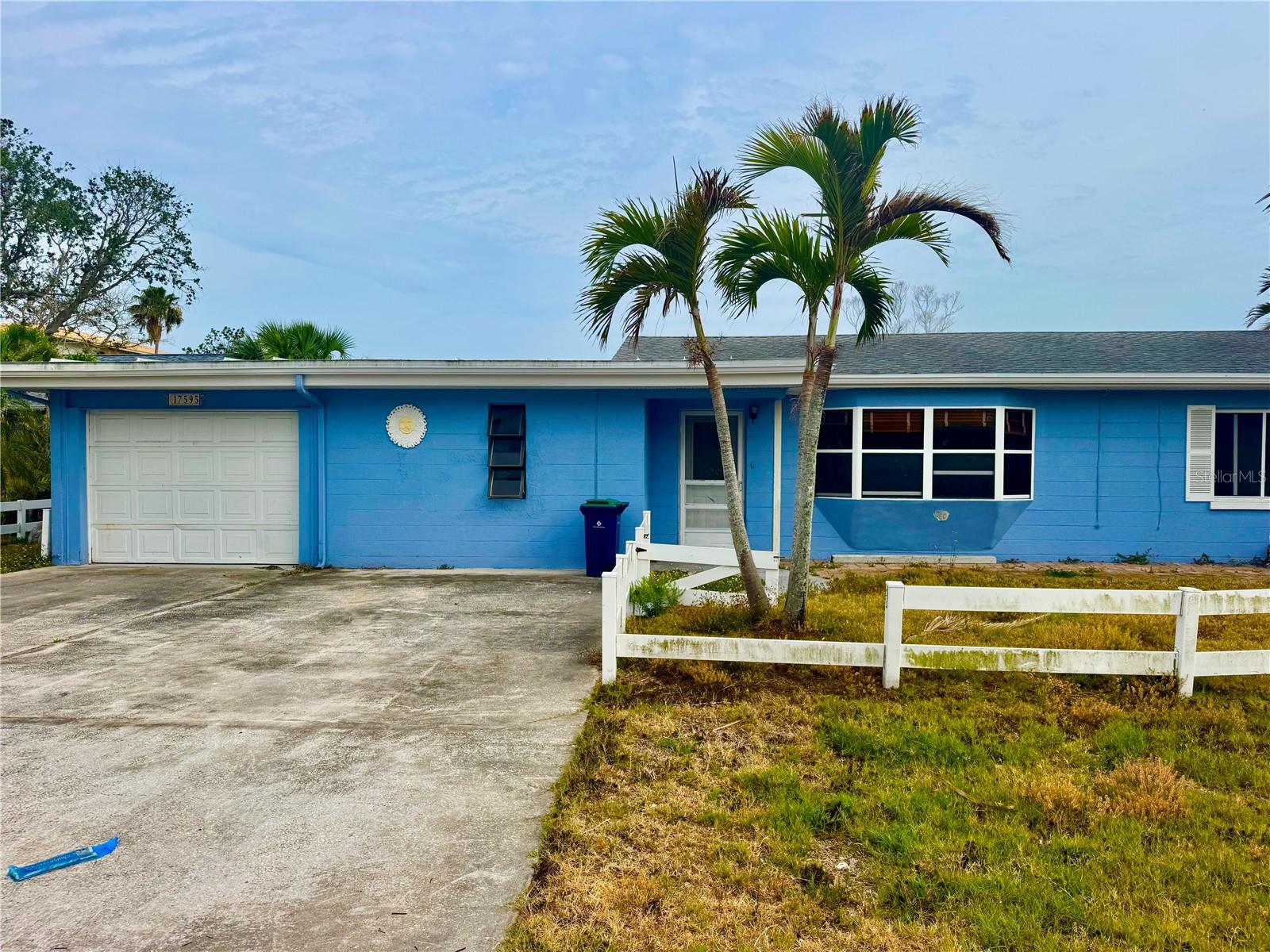 Details for 17595 1st Street E, REDINGTON SHORES, FL 33708
