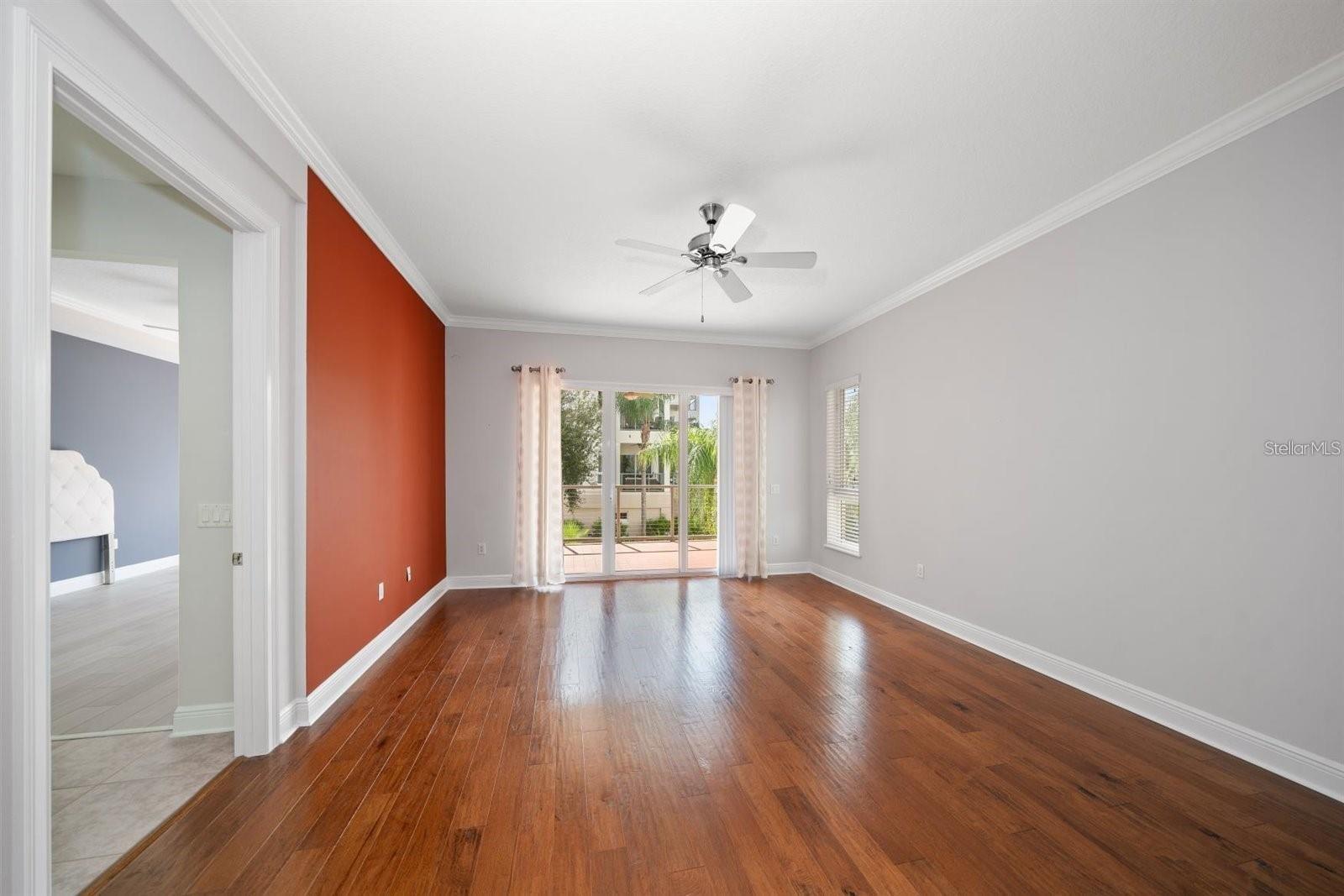 Image 11 of 37 For 1030 Bellasol Way 201