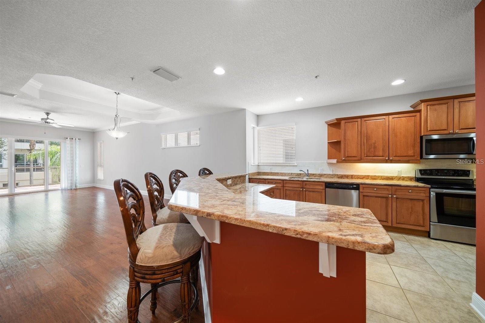 Image 15 of 37 For 1030 Bellasol Way 201