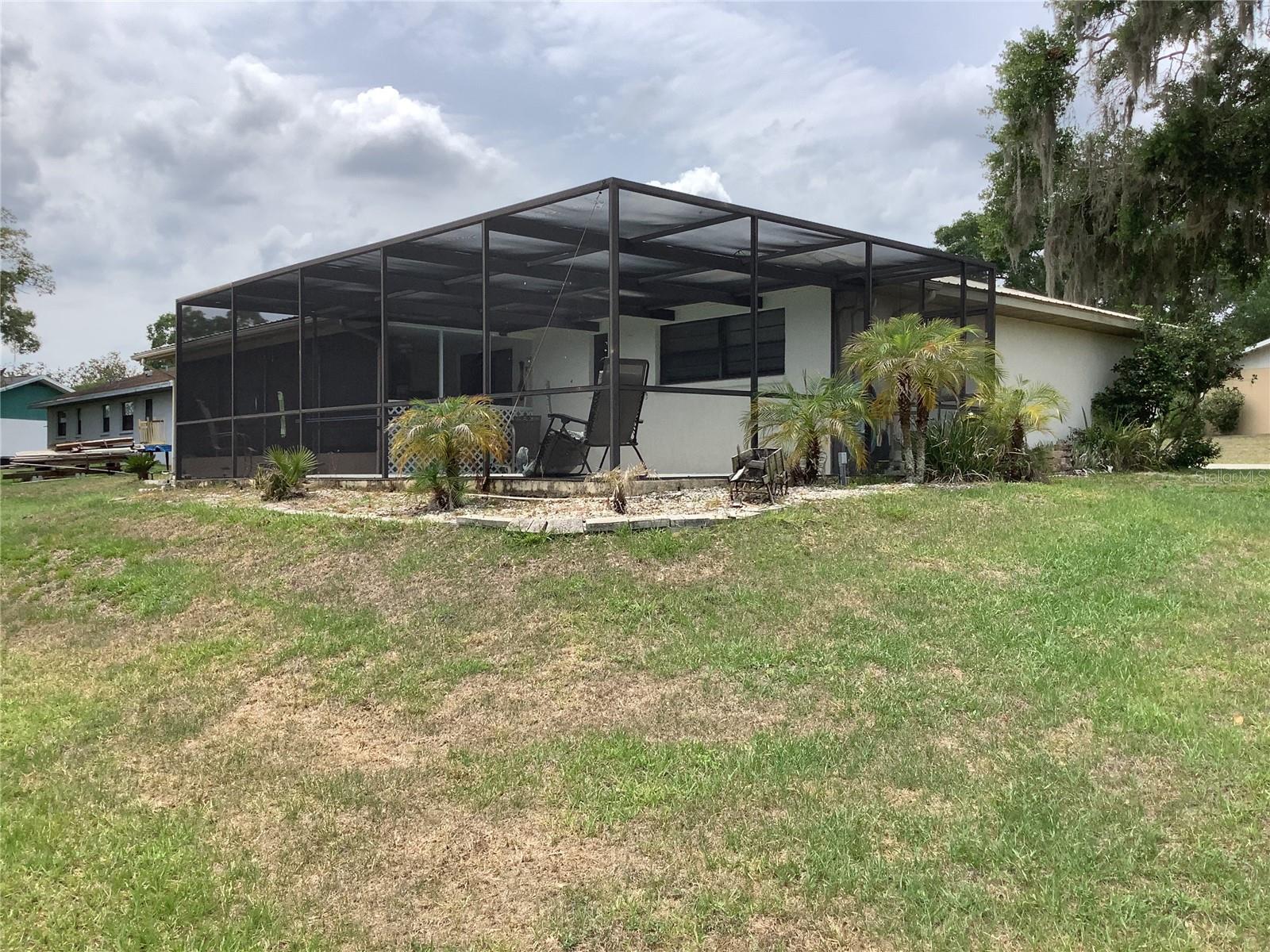 Image 4 of 51 For 6488 Robinswood Avenue