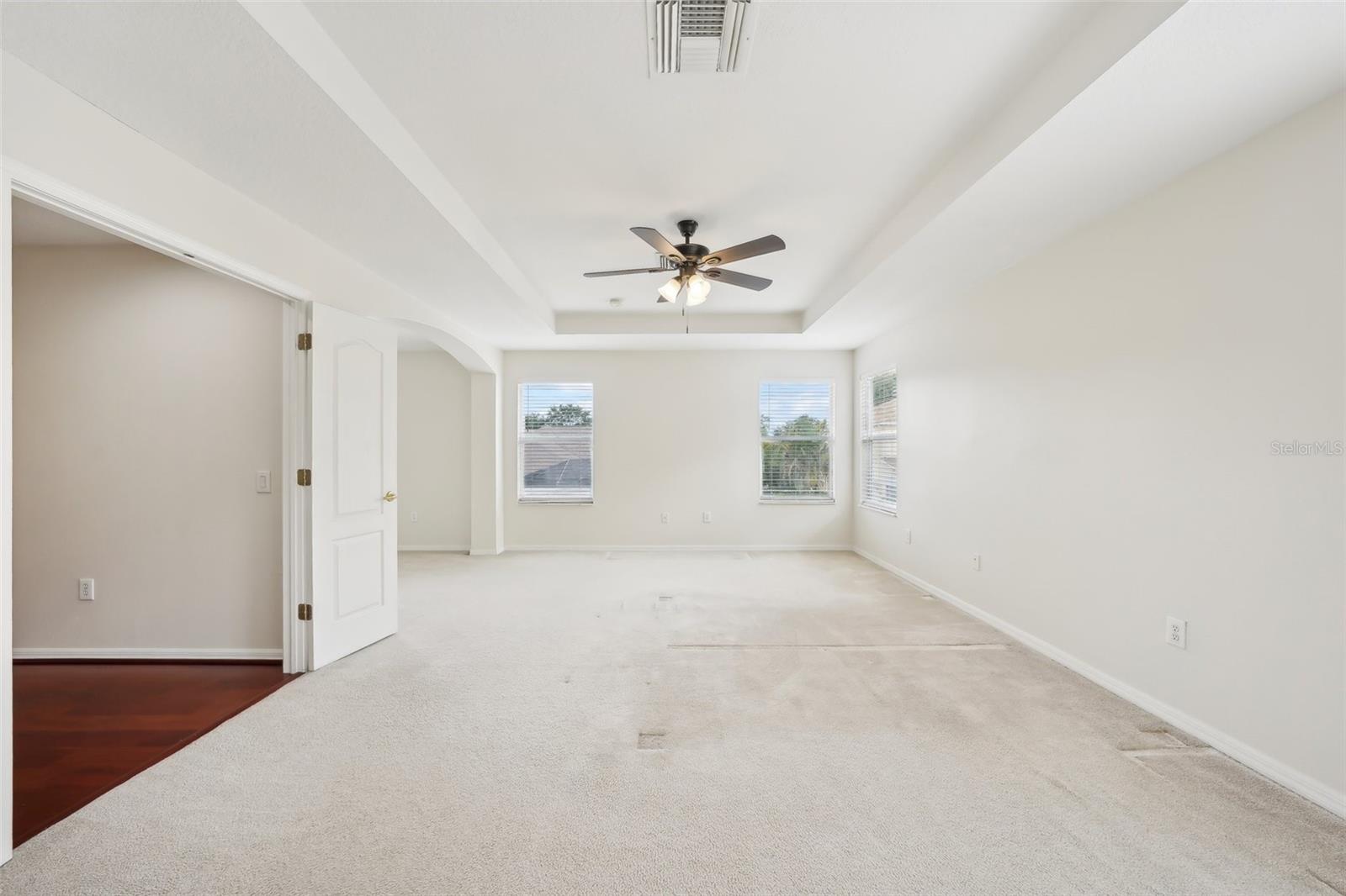 Image 19 of 37 For 4224 Fleewell Court